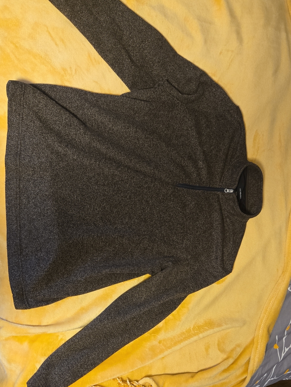 Van Heusen Men's Dark Heather Gray Half-Zip Sweater